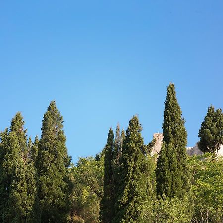 Апартаменты Vasiliki Вирпазар Экстерьер фото